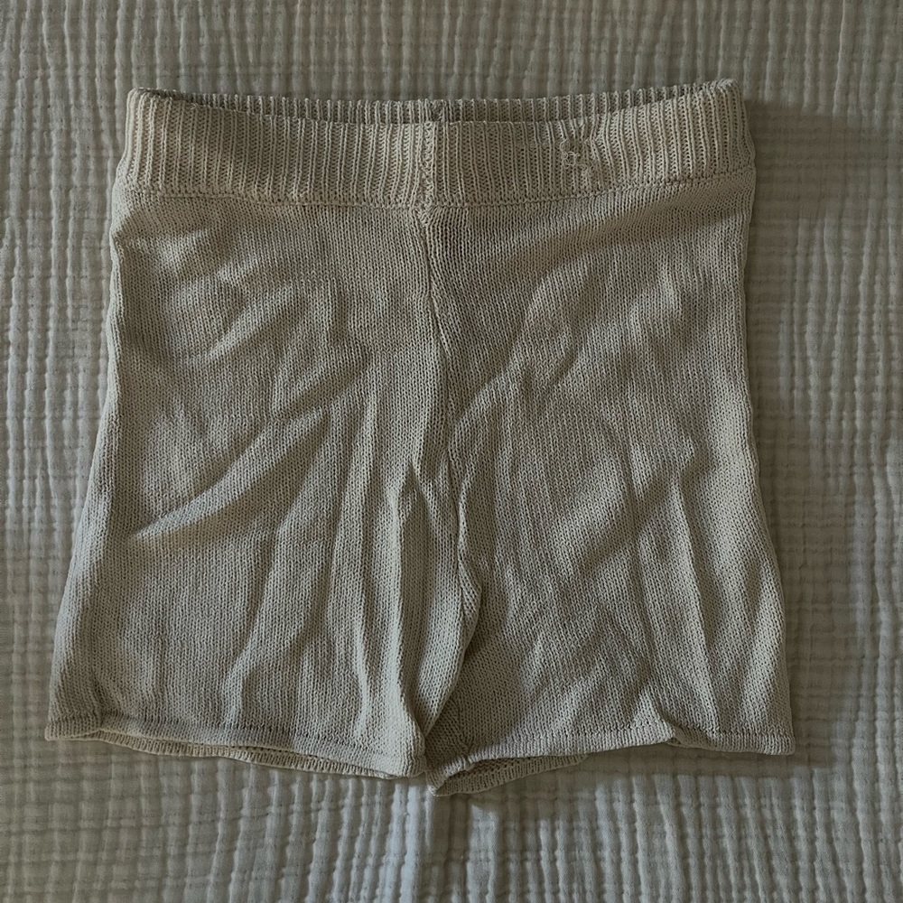 ZARA Beige Knit Shorts